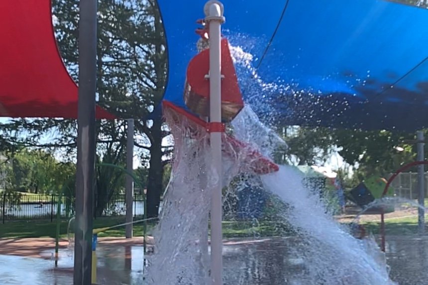 Ultimate fun for the kids with the big water bucket splash @ Benalla Splash Park.
