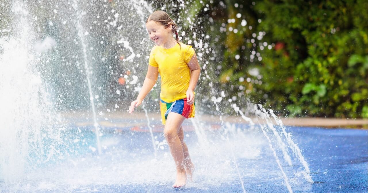 List of the best free Brisbane water parks & Brisbane parks with water play.
