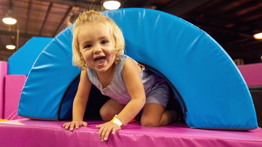 Play dates, miniBOUNCE Zone and more @ BOUNCE trampoline park & indoor play area in Blackburn.