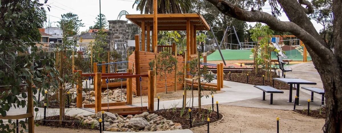 All-abilities place space at Errington Reserve in West Melbourne. Photo by Adventure Playgrounds.
