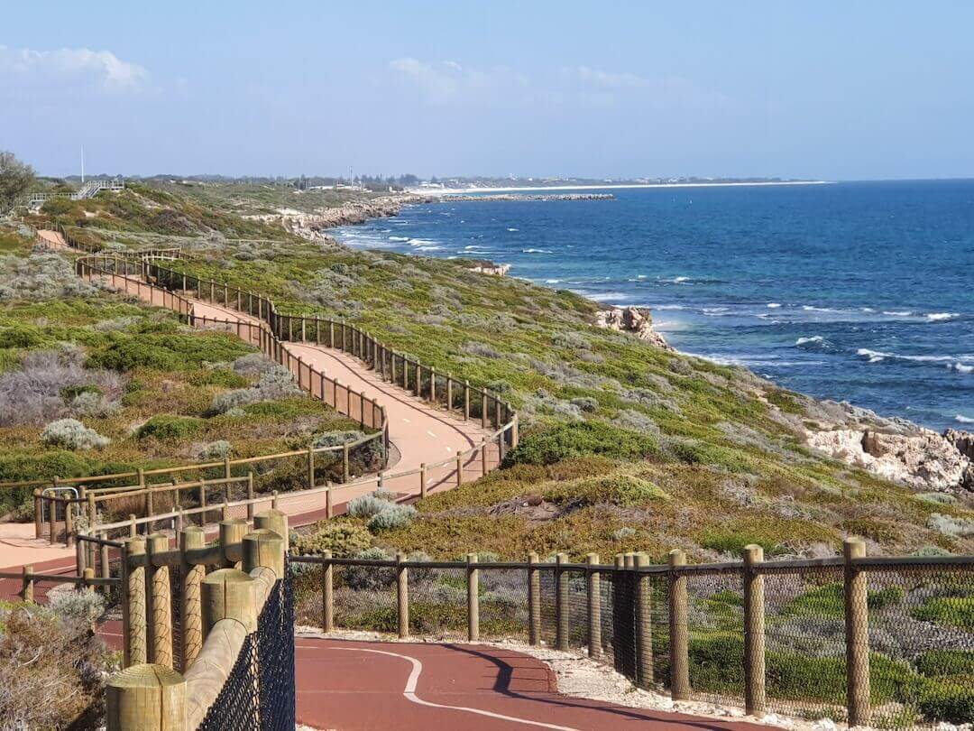 Iluka Coastal Walk Perth is one of the best beach walks, dog-friendly walking trails and nature walks.