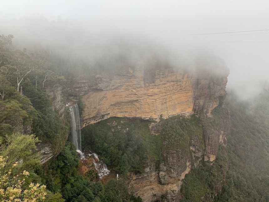 pectacular Katoomba Falls in the Blue Mountains, NSW.