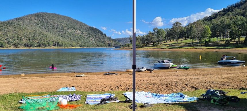 Lake Somerset - a lovely spot for a day trip with family.