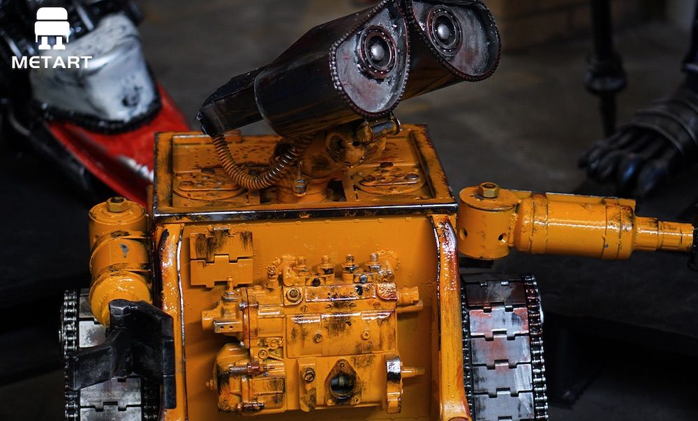 Kids will love robots @ Metart World Exhibition & Indoor Playground in Port Melbourne.