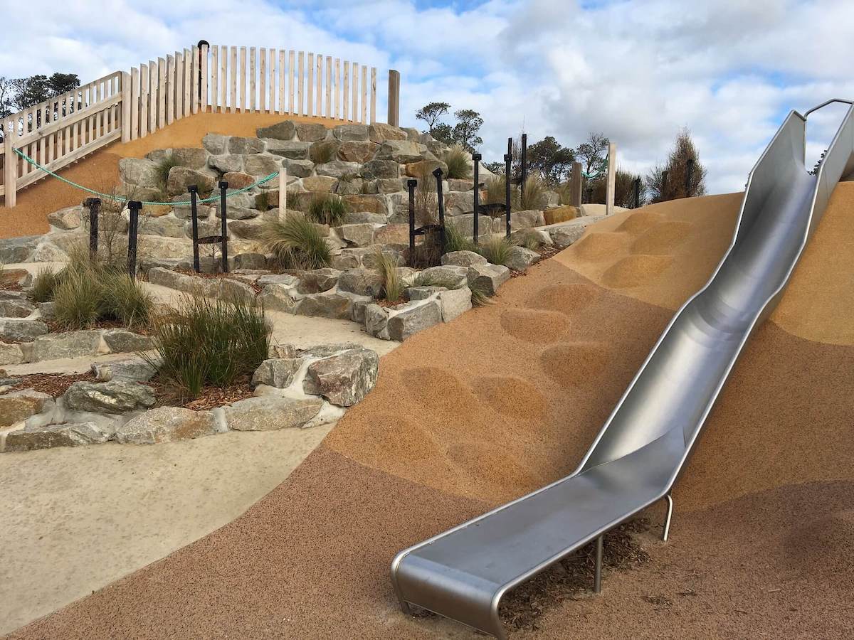 Rosebud Foreshore Playground in Mornington Peninsula. Check out the mountain slide and more fun activities for kids in Melbourne! Image source: EndlessTravels.