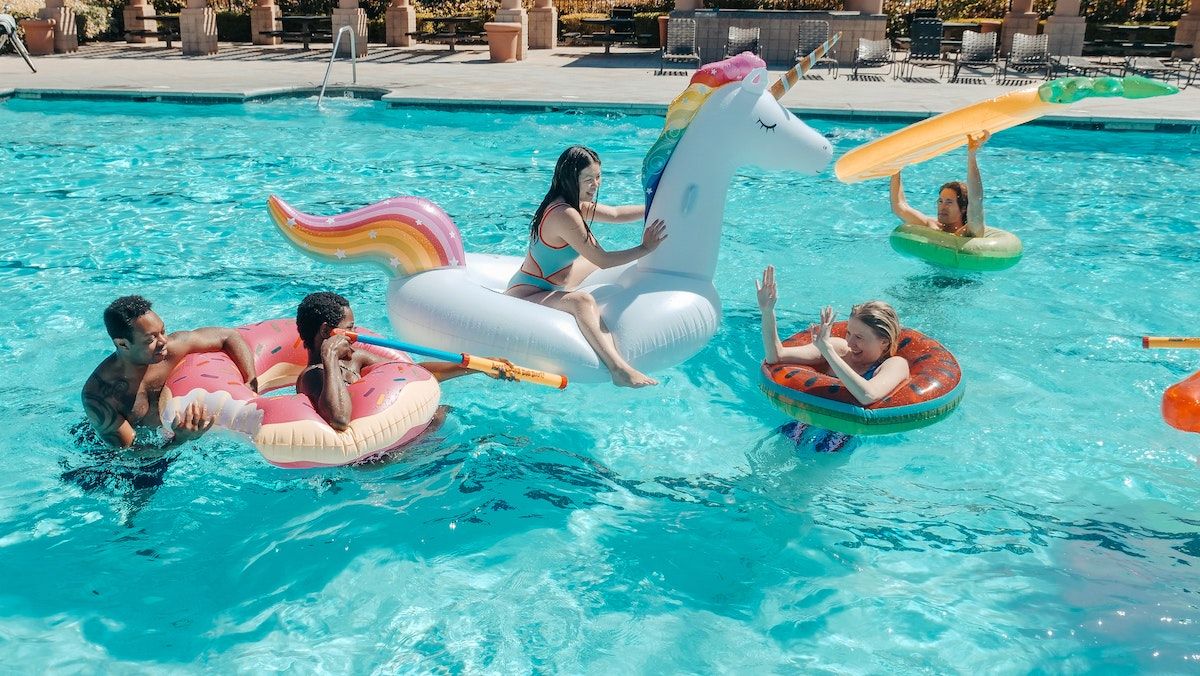 Pool party (or beach party) is one of the most easy party ideas for teens.
