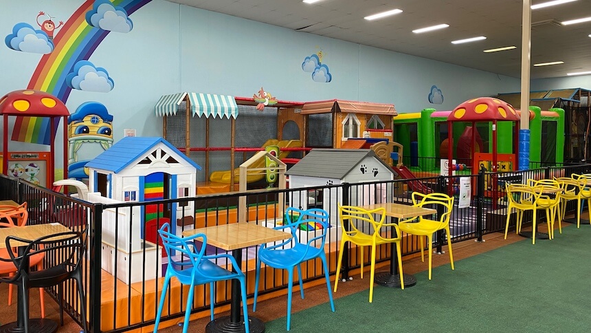 Rainbow City Children's Play Centre & Cafe is a fantastic indoor playground and party venue for babies, toddlers and preschoolers.