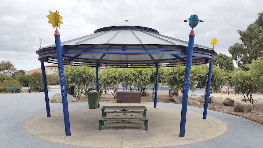 Ray Bastin Reserve in Narre Warren, the perfect picnic spot for families.