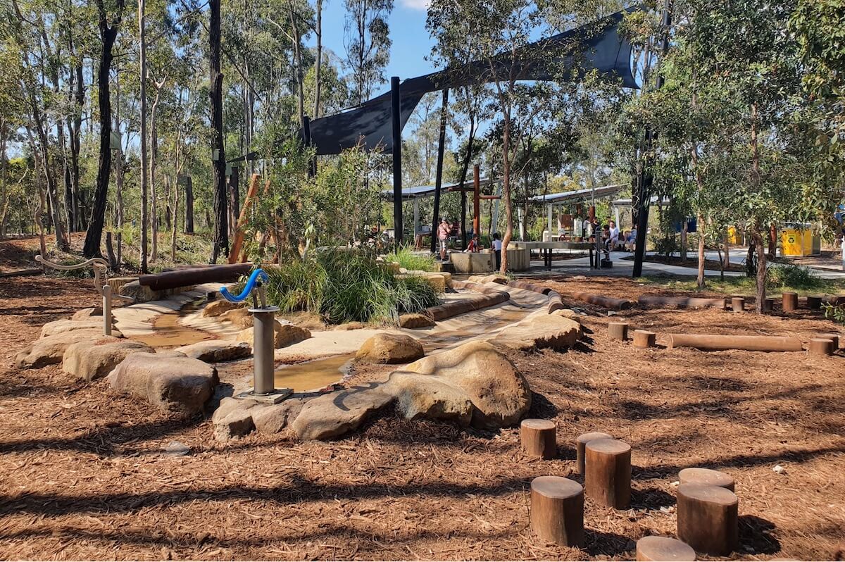 Warril Parkland features one of the best nature adventure playgrounds in Brisbane.