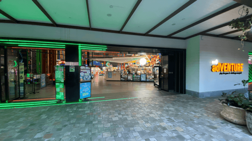 iPlay Adventure Coomera storefront: Arcade games, indoor rock climbing, high ropes and more indoor activities.